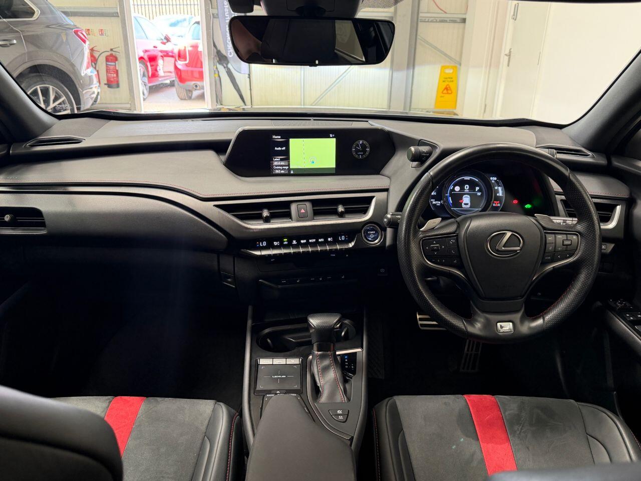 Lexus Ux view 38