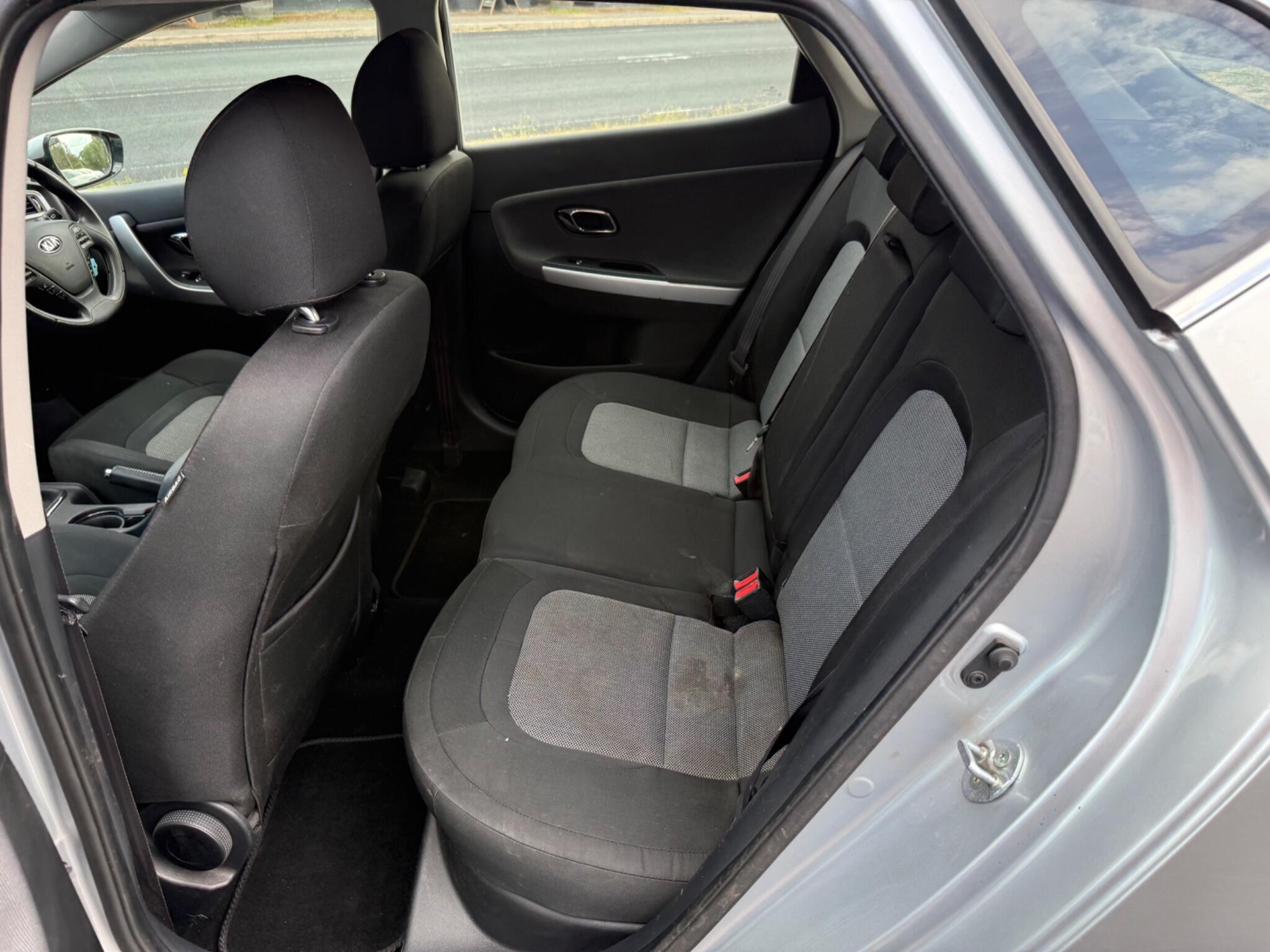 Kia Ceed view 19