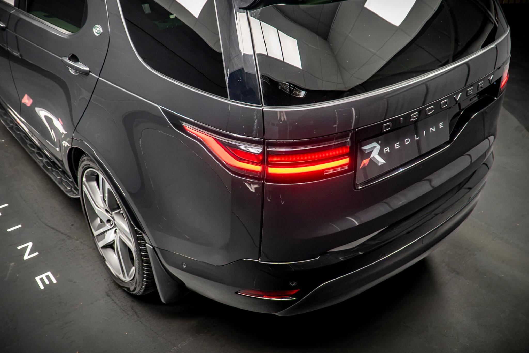 Land Rover Discovery view 19