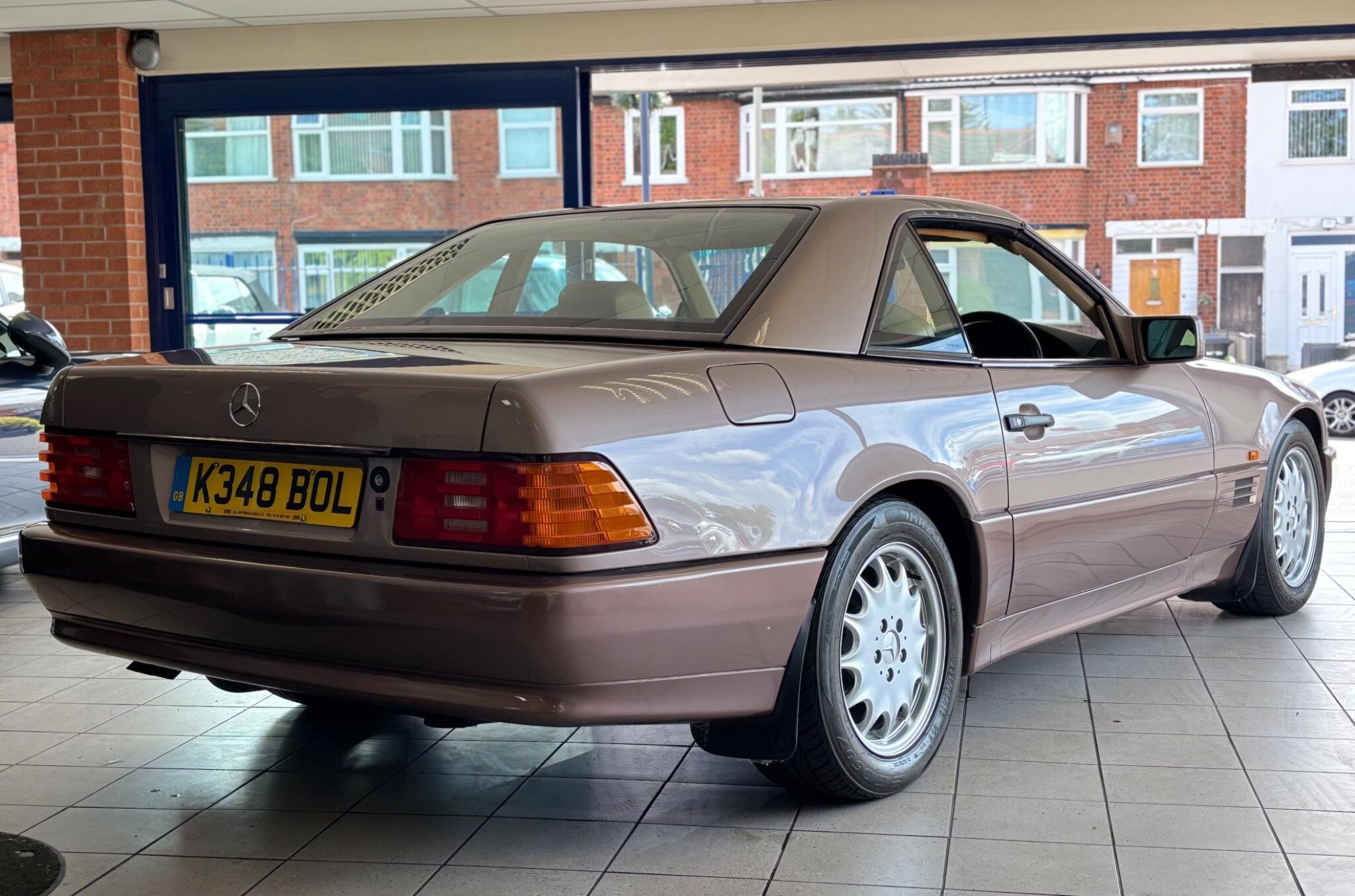 Mercedes-Benz SL view 6