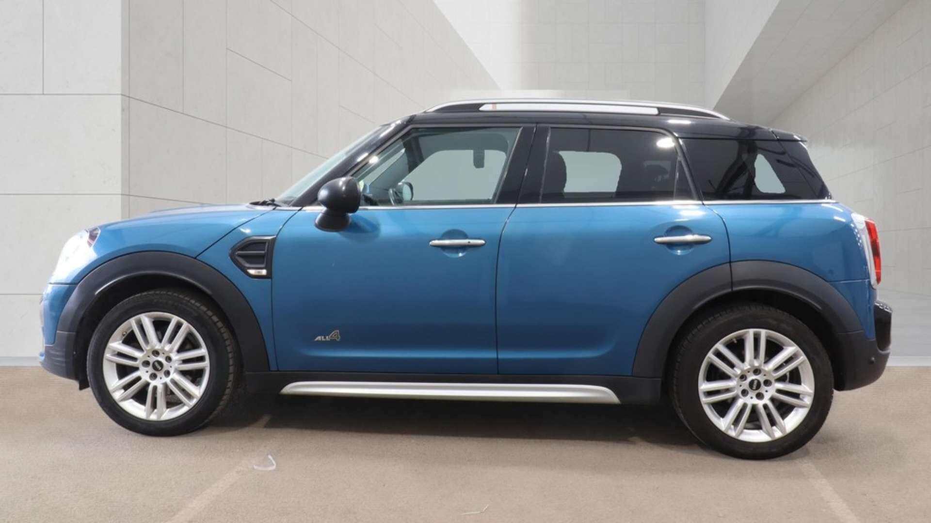 MINI Countryman view 7