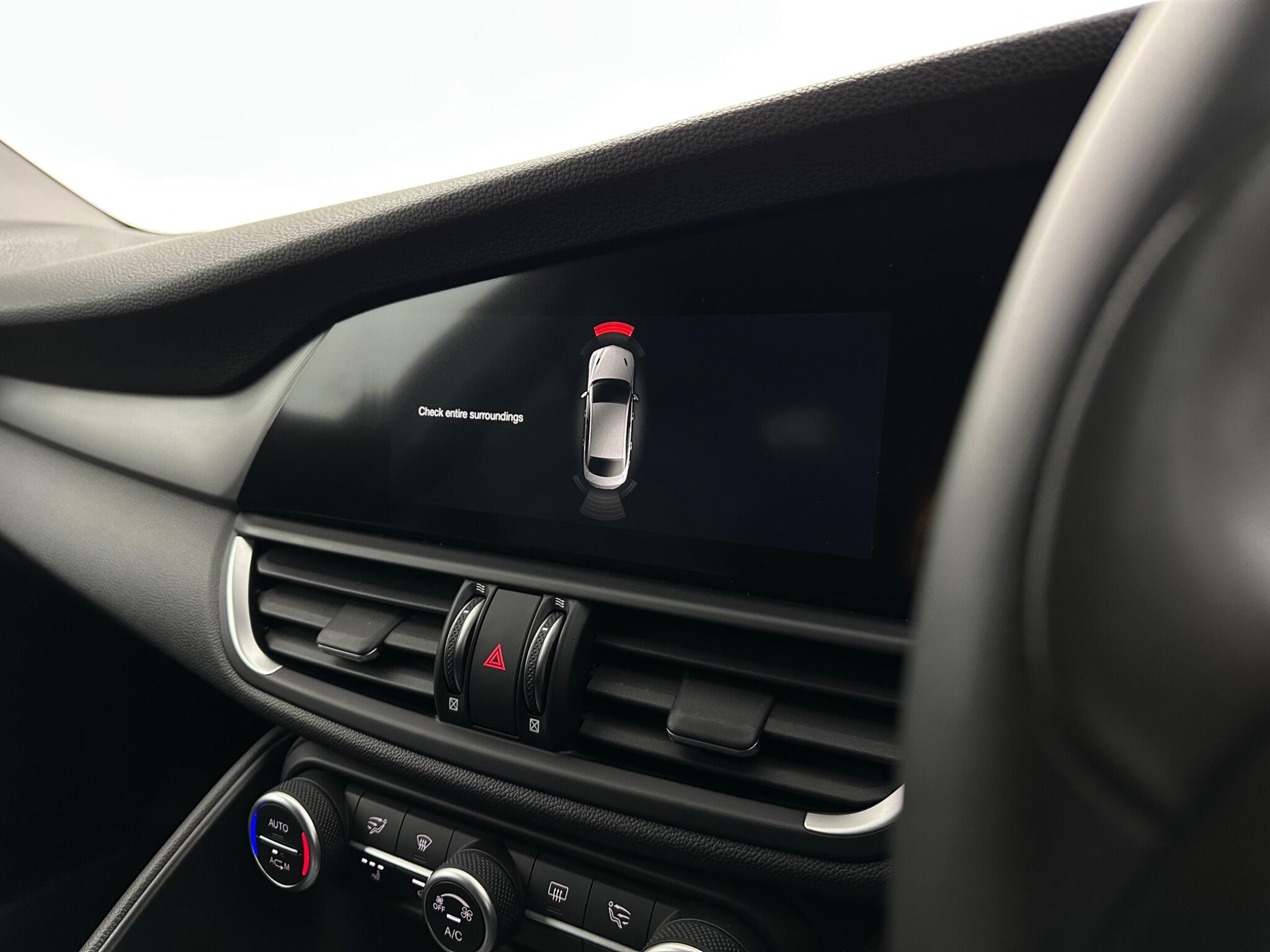 Alfa Romeo Giulia view 24