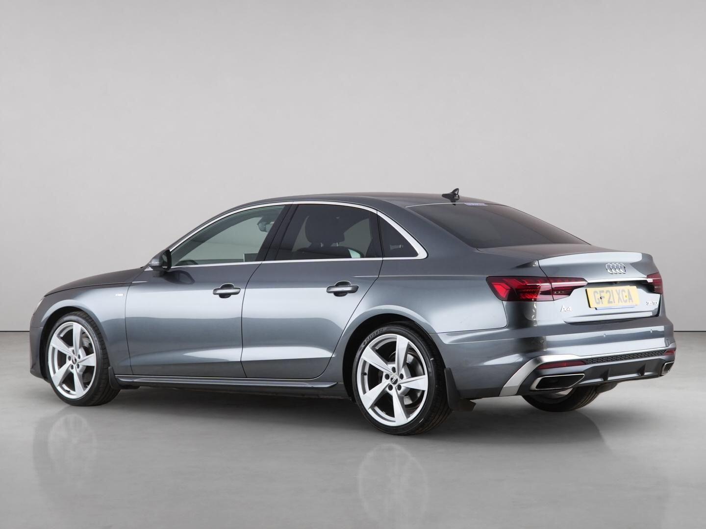 Audi A4 view 9