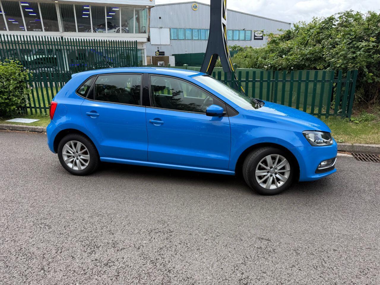Volkswagen Polo view 16