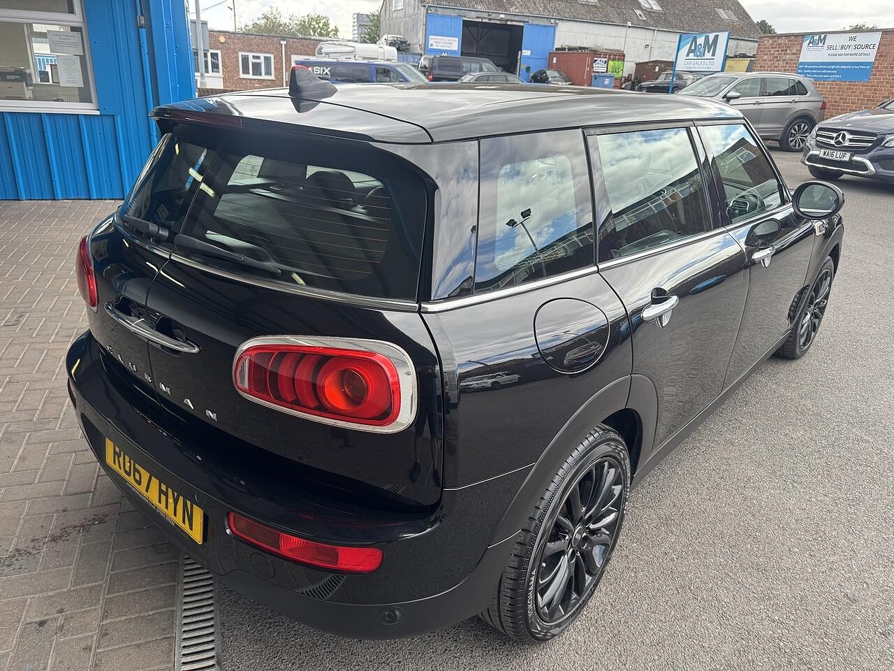 Mini Clubman view 6