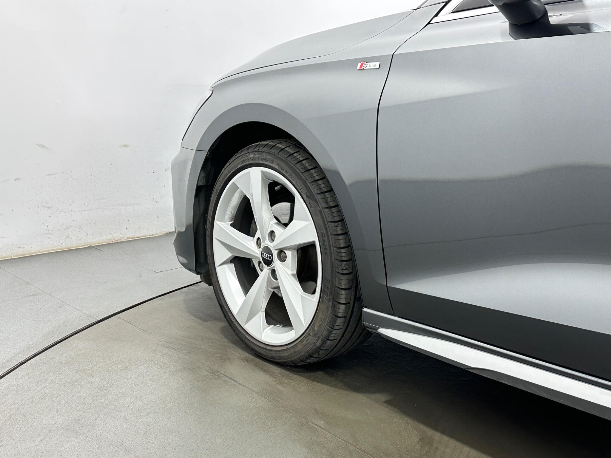 Audi A3 view 48