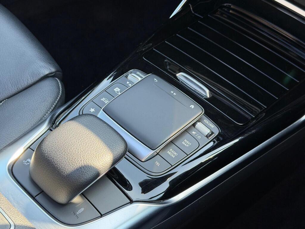 Mercedes-Benz A-Class view 42
