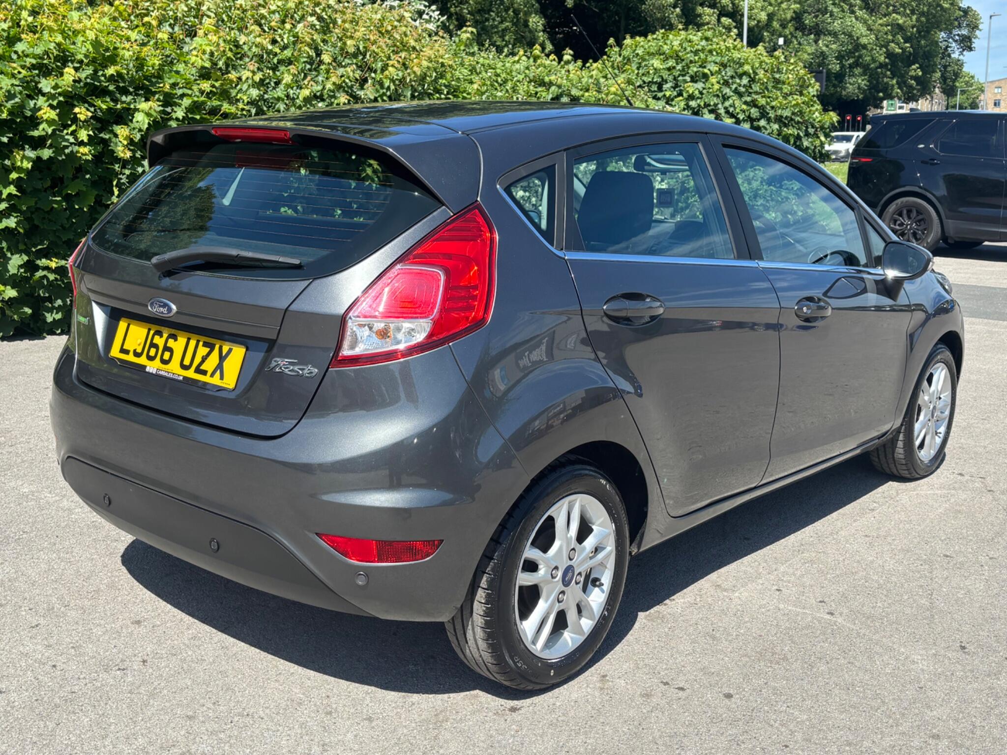 Ford Fiesta view 8