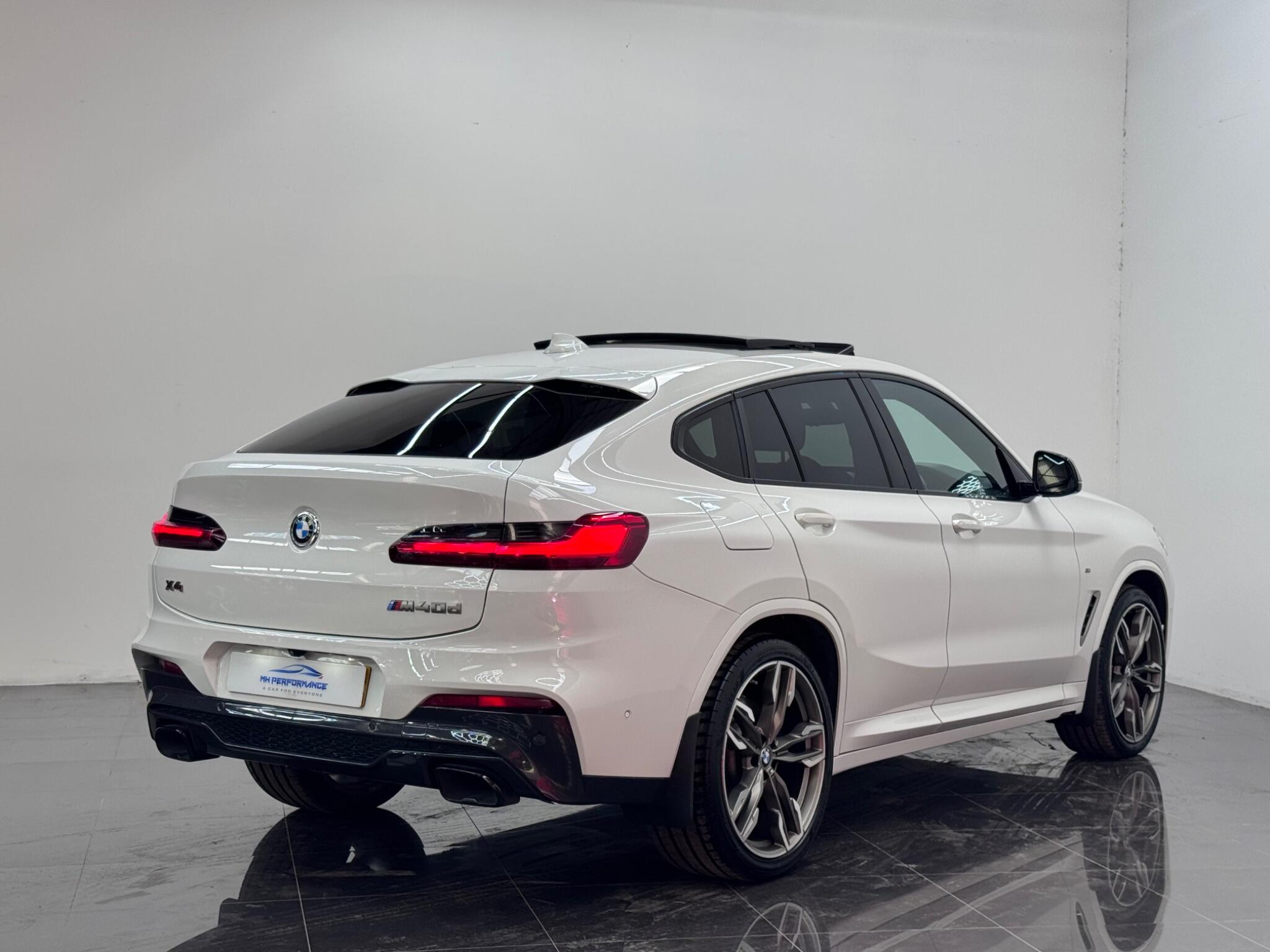 BMW X4 view 68
