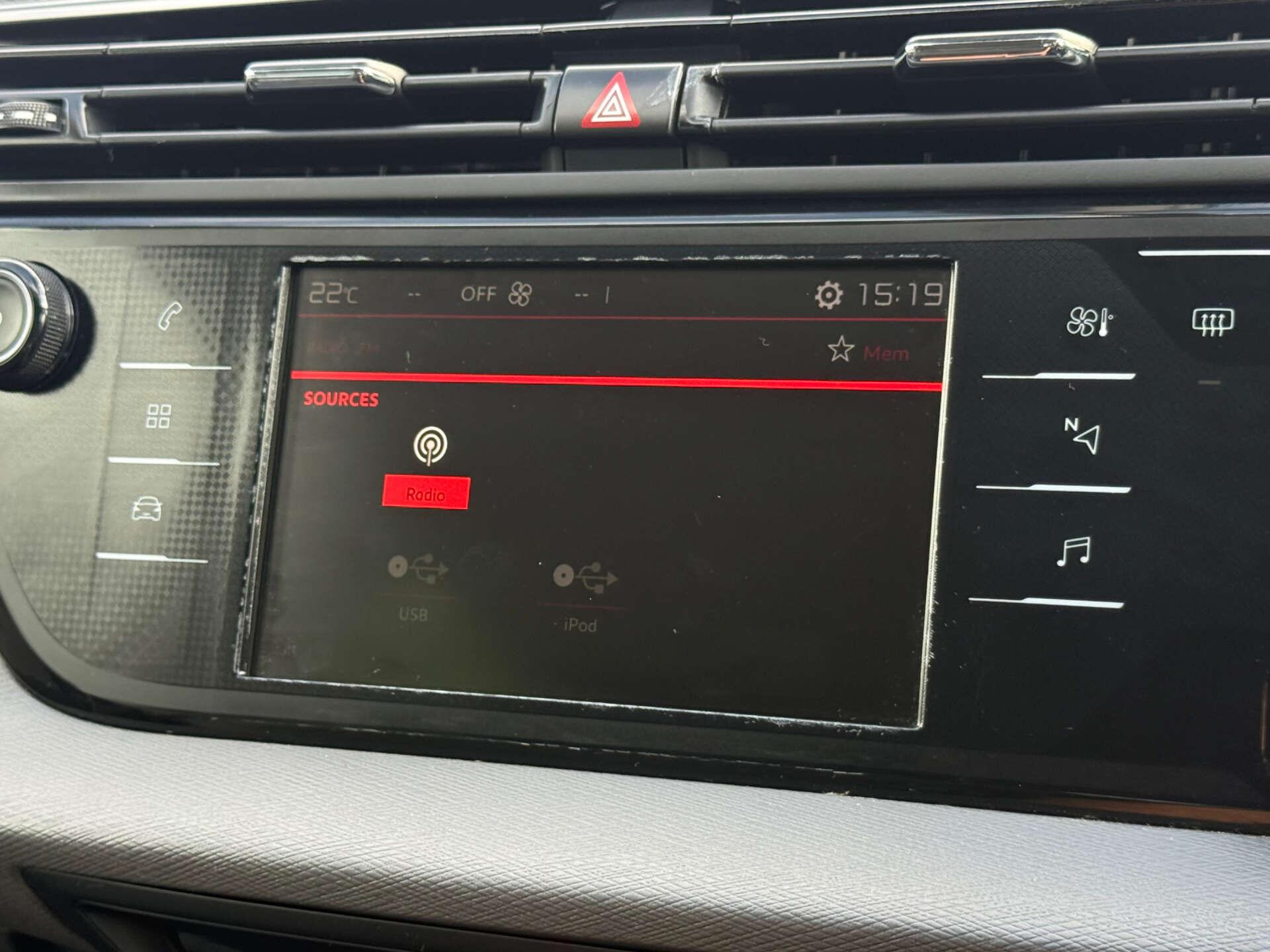 Citroen Grand C4 Picasso view 57