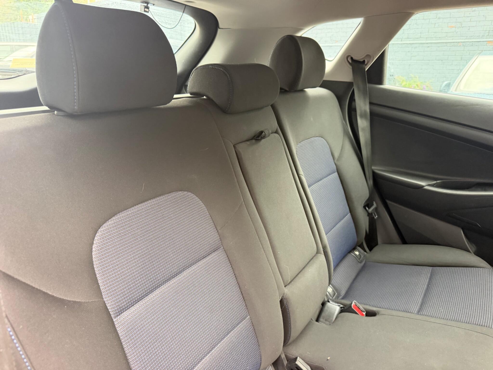 Hyundai Tucson view 22