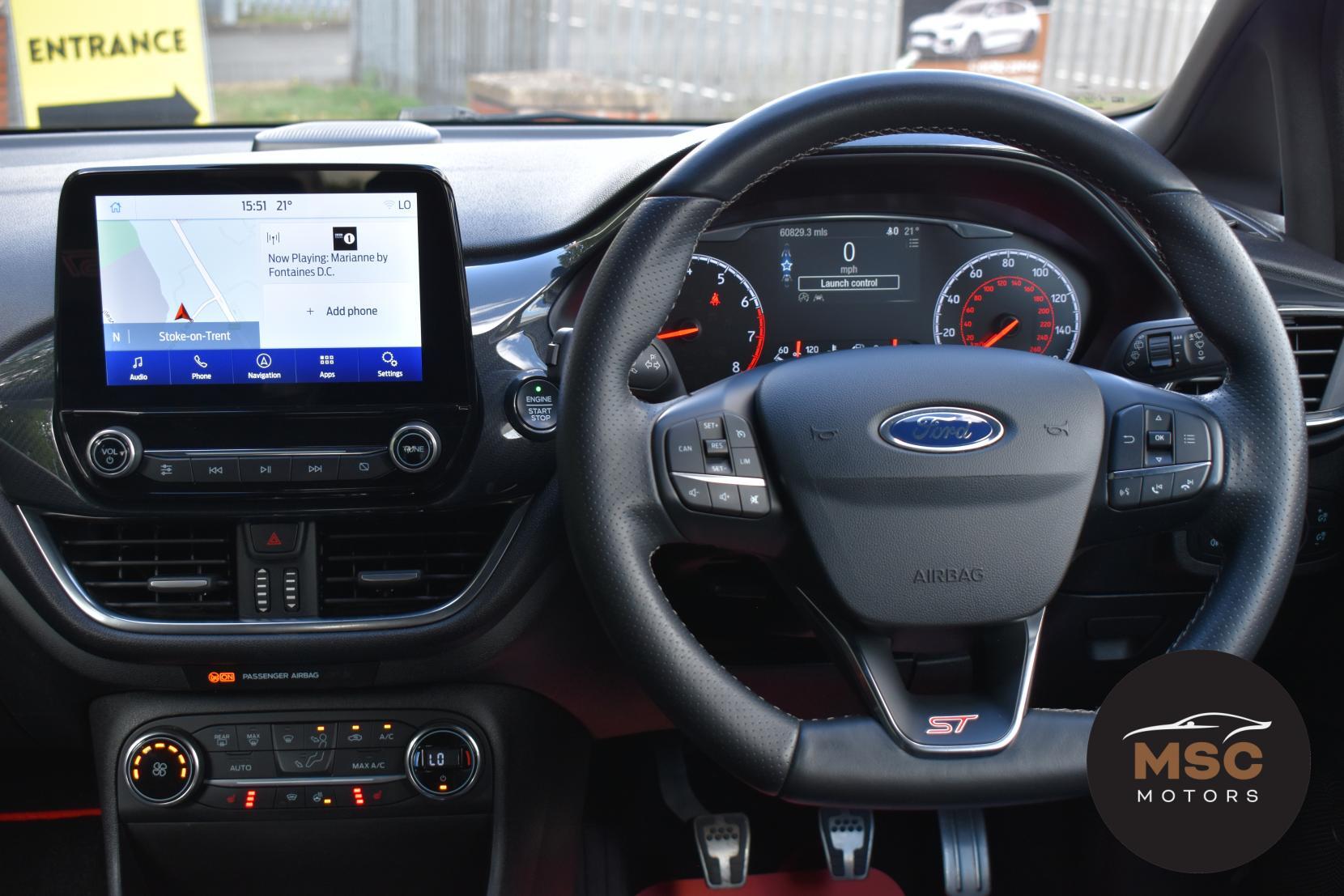 Ford Fiesta view 42