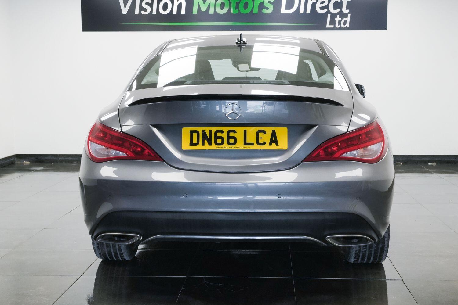 Mercedes-Benz Cla view 2