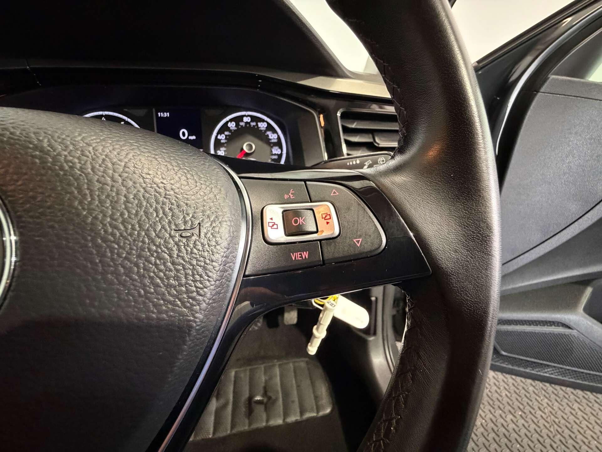 Volkswagen Polo view 27