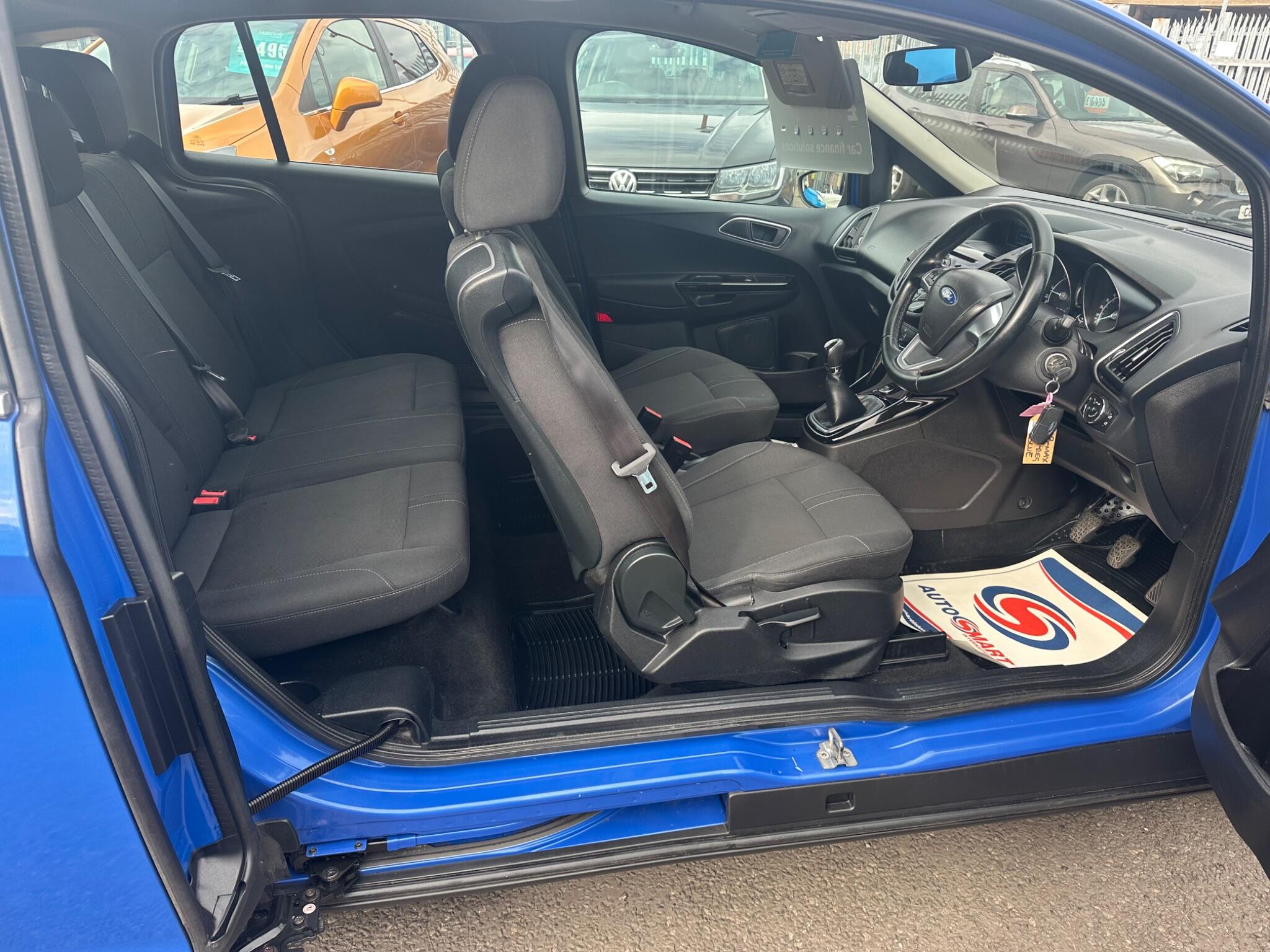 Ford B-Max view 21
