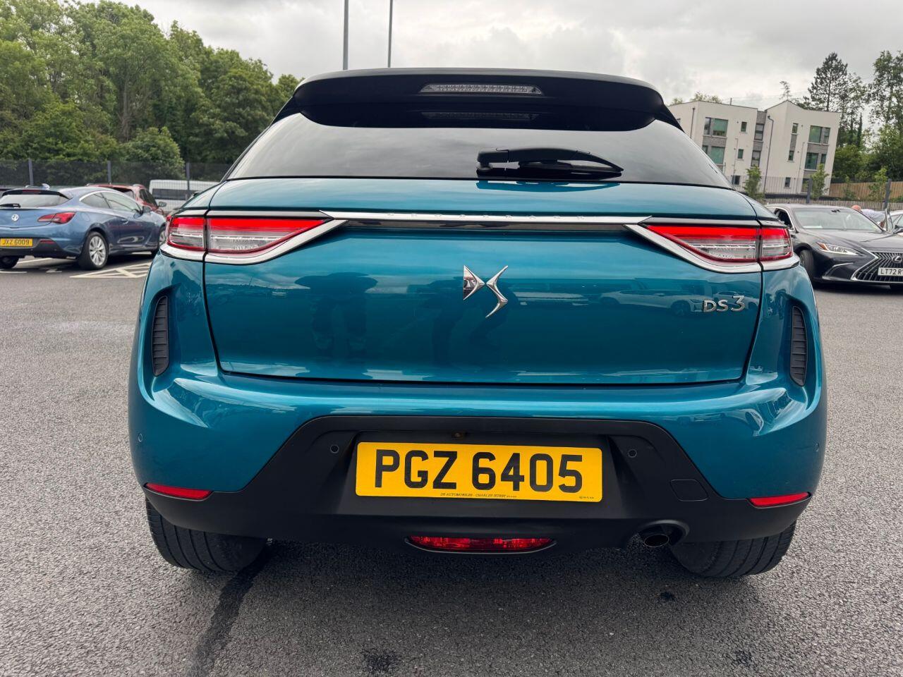 DS Automobiles DS 3 Crossback view 5