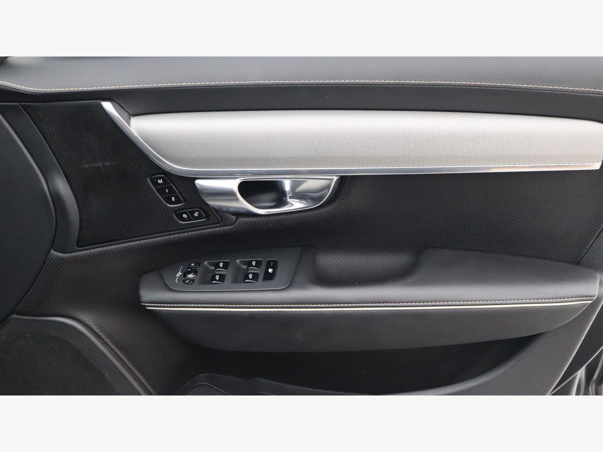 Volvo V90 view 29