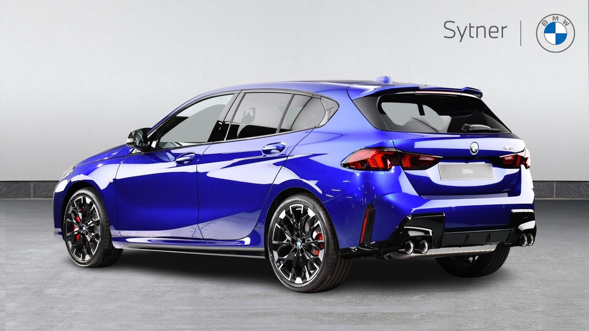 BMW 1 Series view 2
