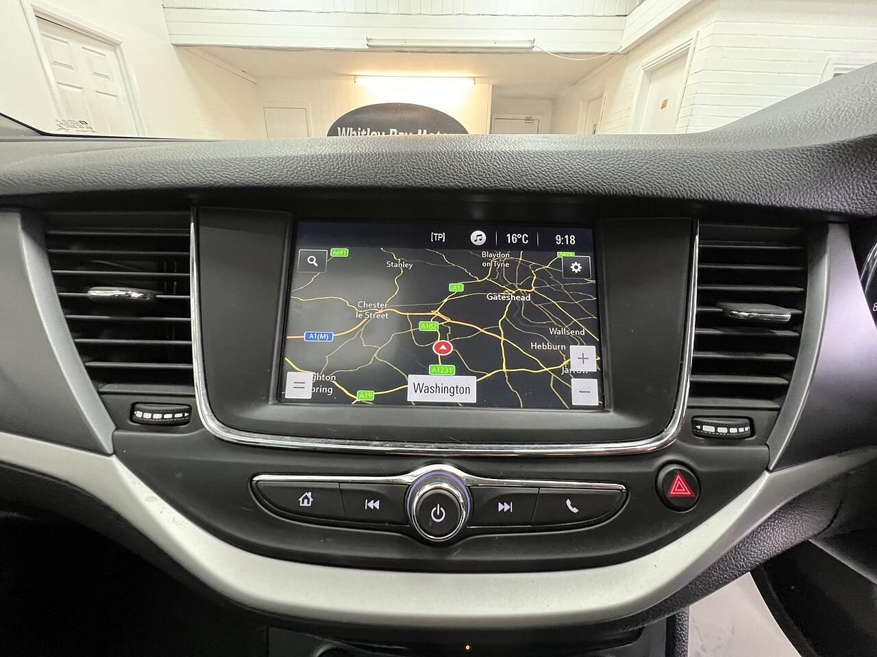 Vauxhall Astra view 11