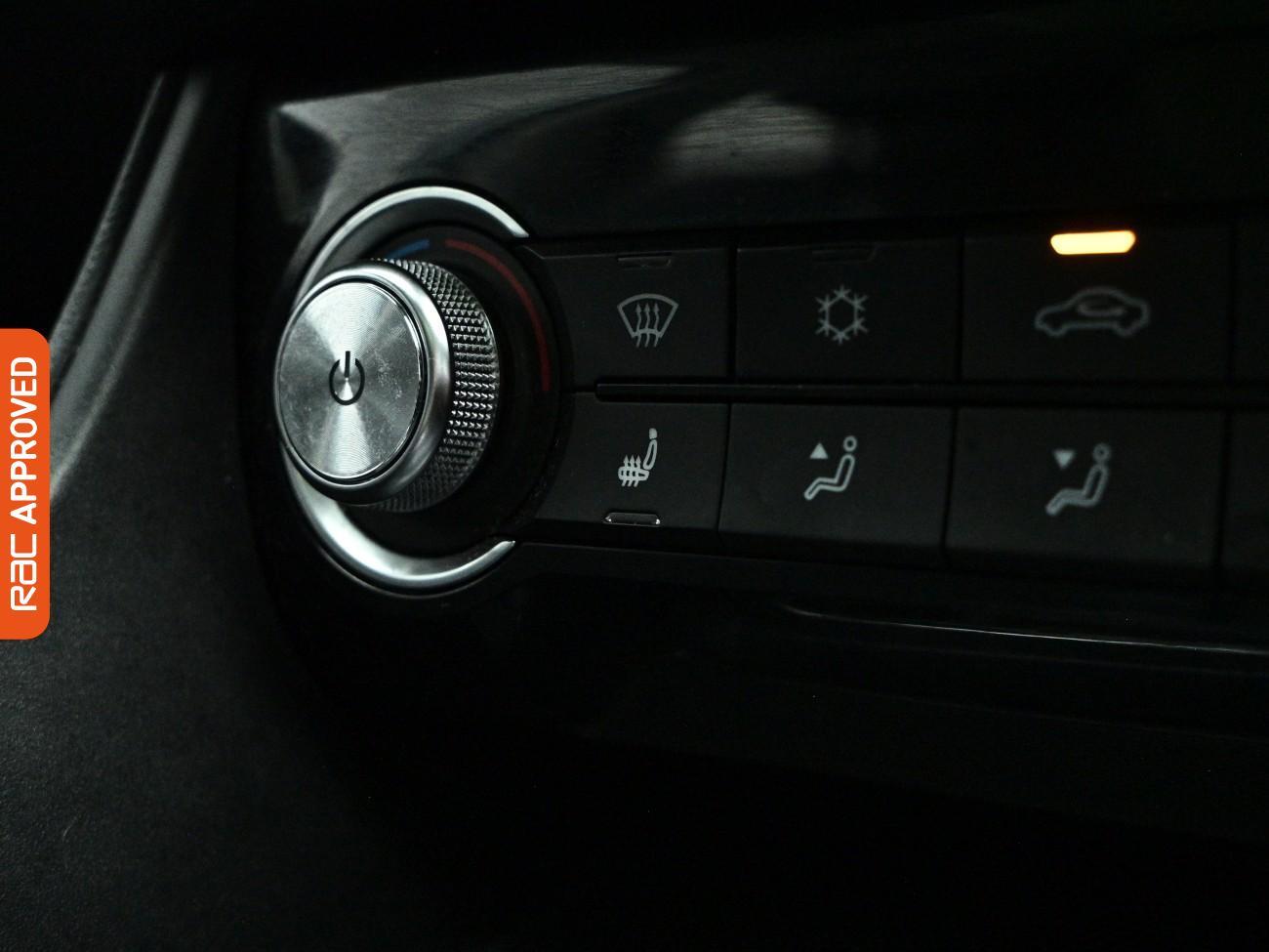 MG ZS view 19