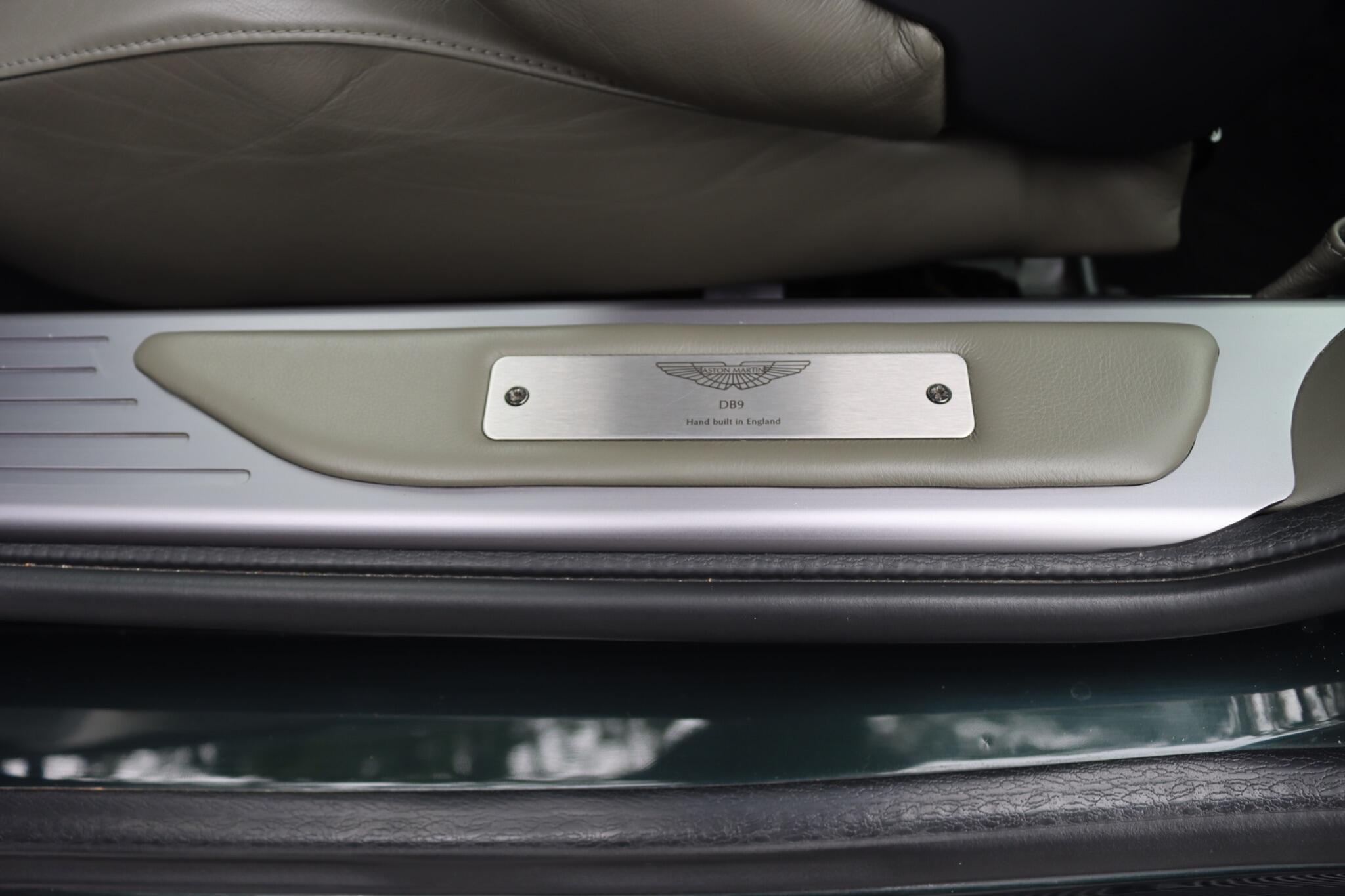 Aston Martin DB9 view 54