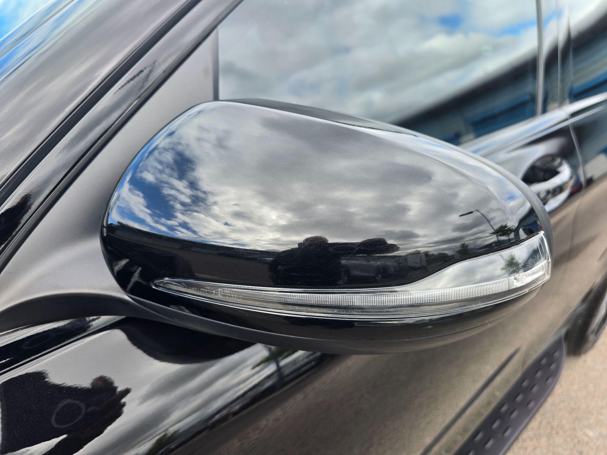 Mercedes-Benz GLC view 91