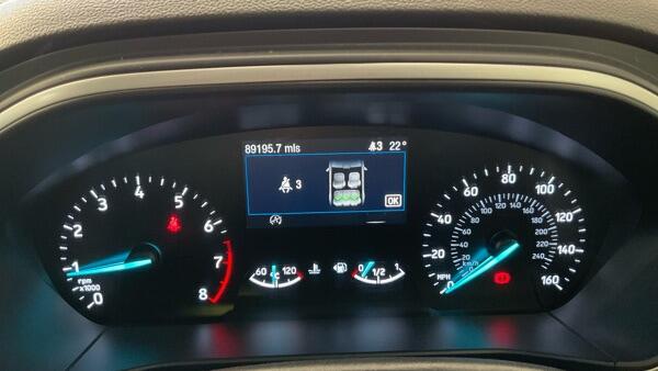 Ford Focus view 12