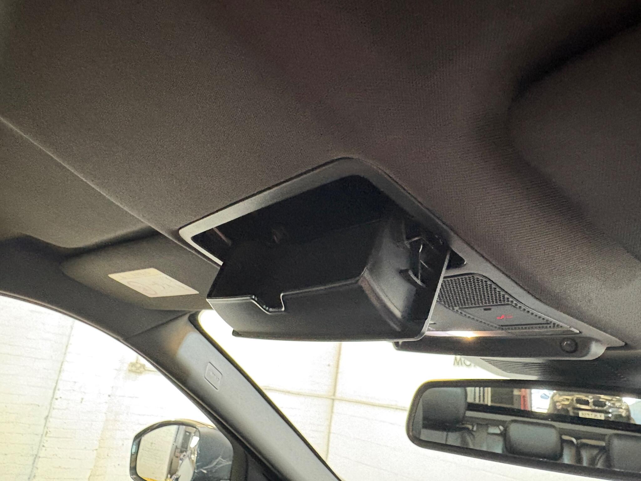 Land Rover Range Rover Evoque view 15