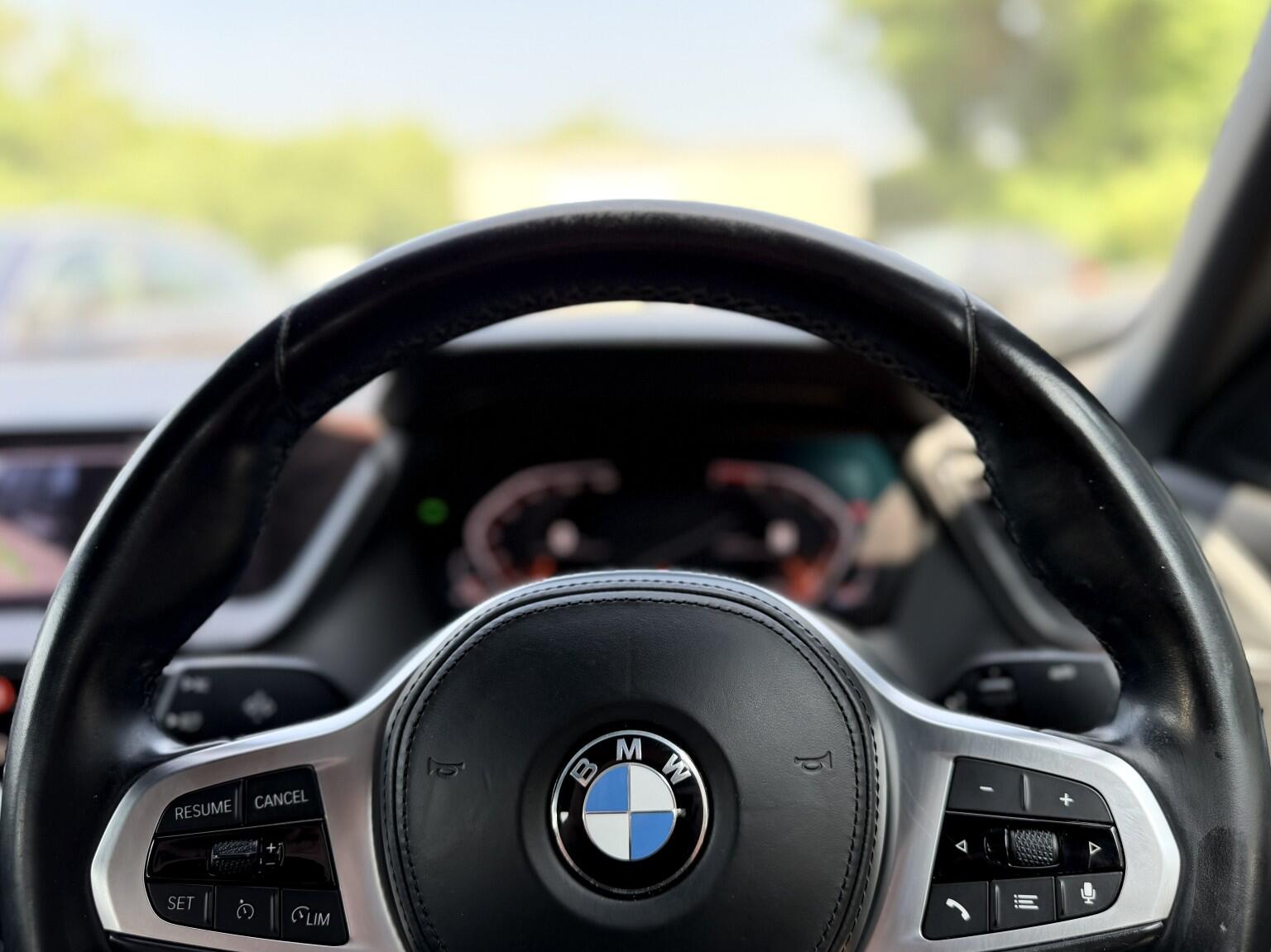 BMW 2 Series view 24