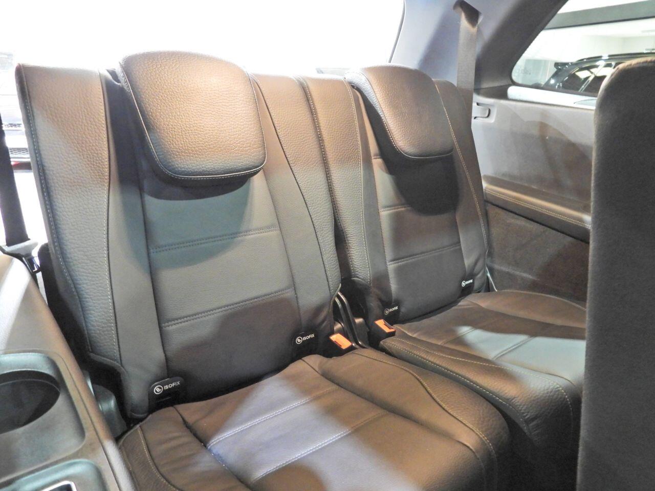 Mercedes-Benz GLS view 22