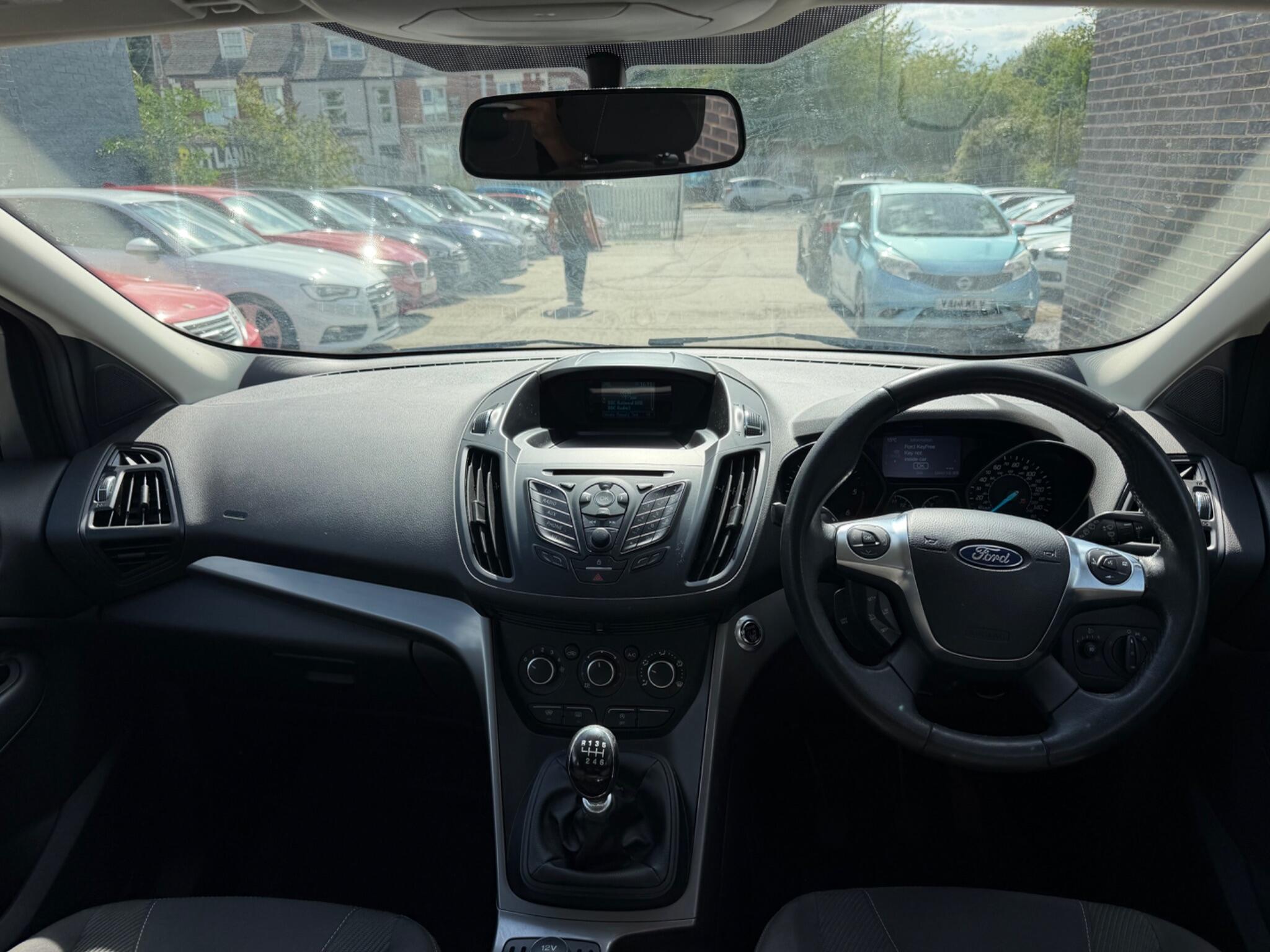 Ford Kuga view 23