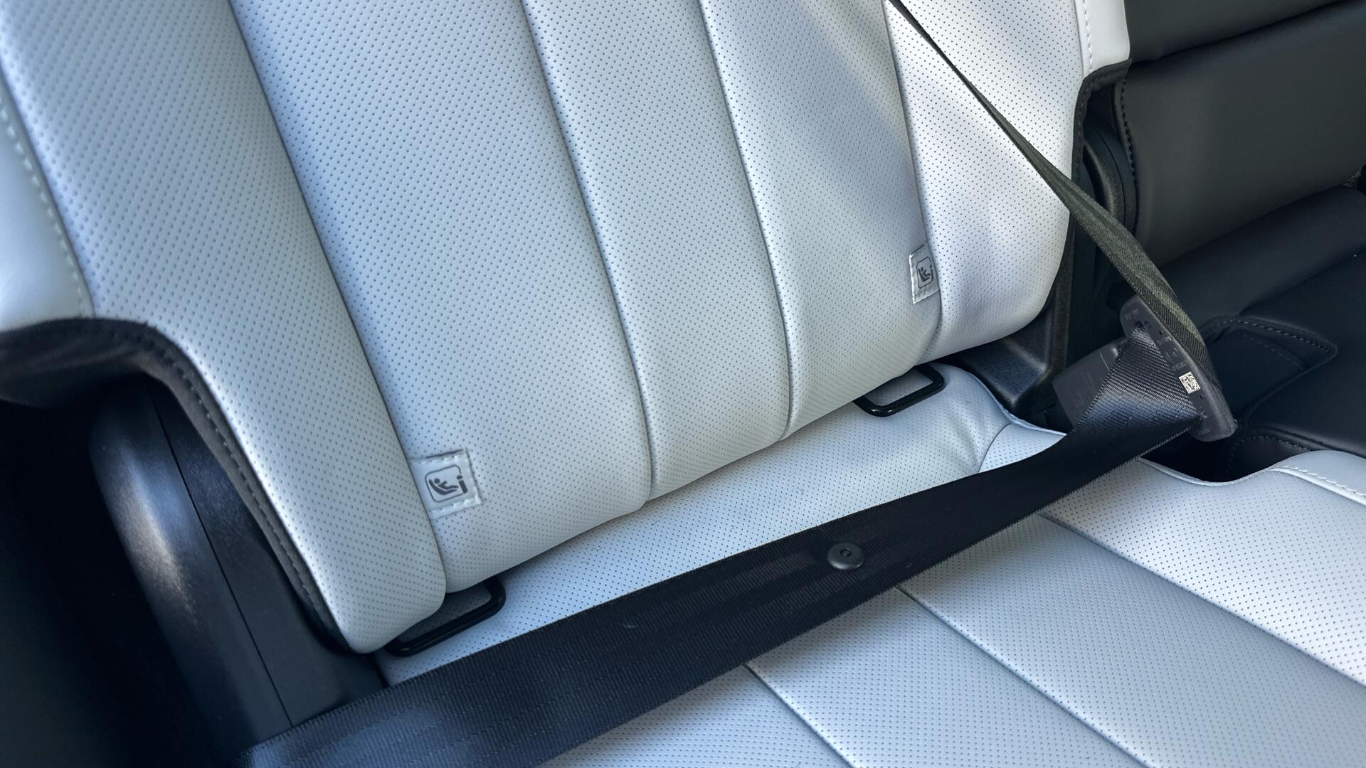 Land Rover Range Rover Sport view 37
