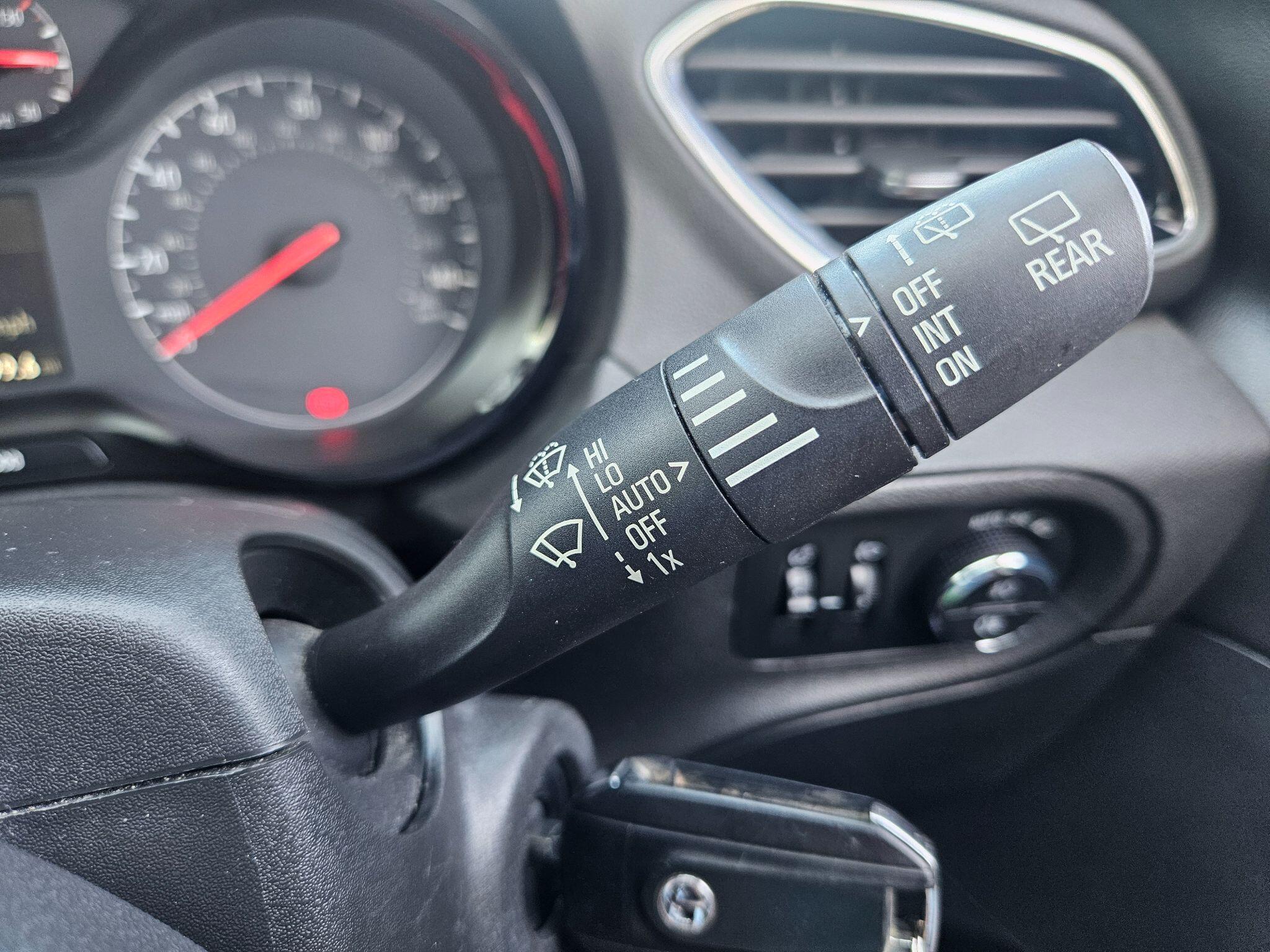 2019 Vauxhall Grandland X image 36