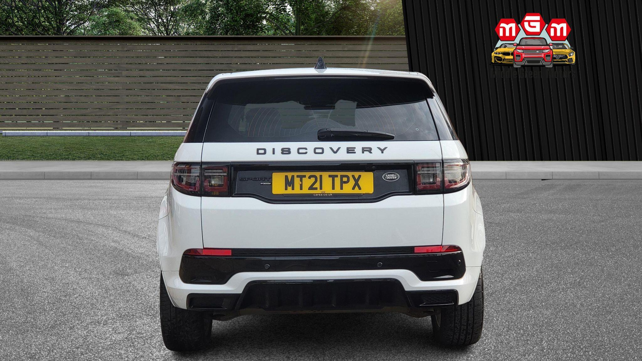 Land Rover Discovery Sport view 7