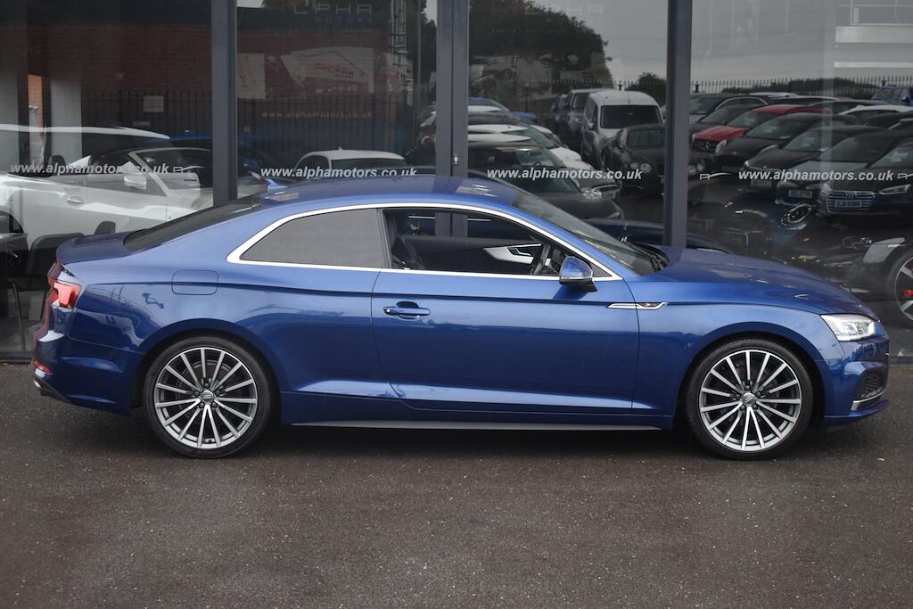 Audi A5 view 14