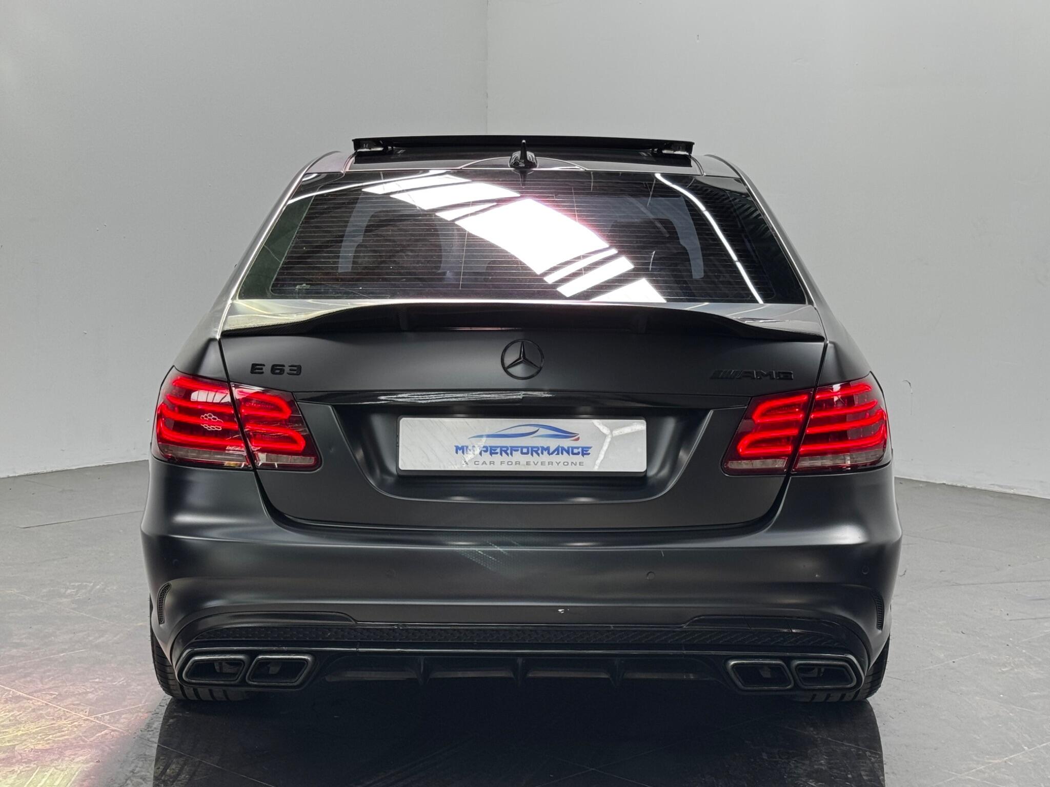 Mercedes-Benz E-Class view 5