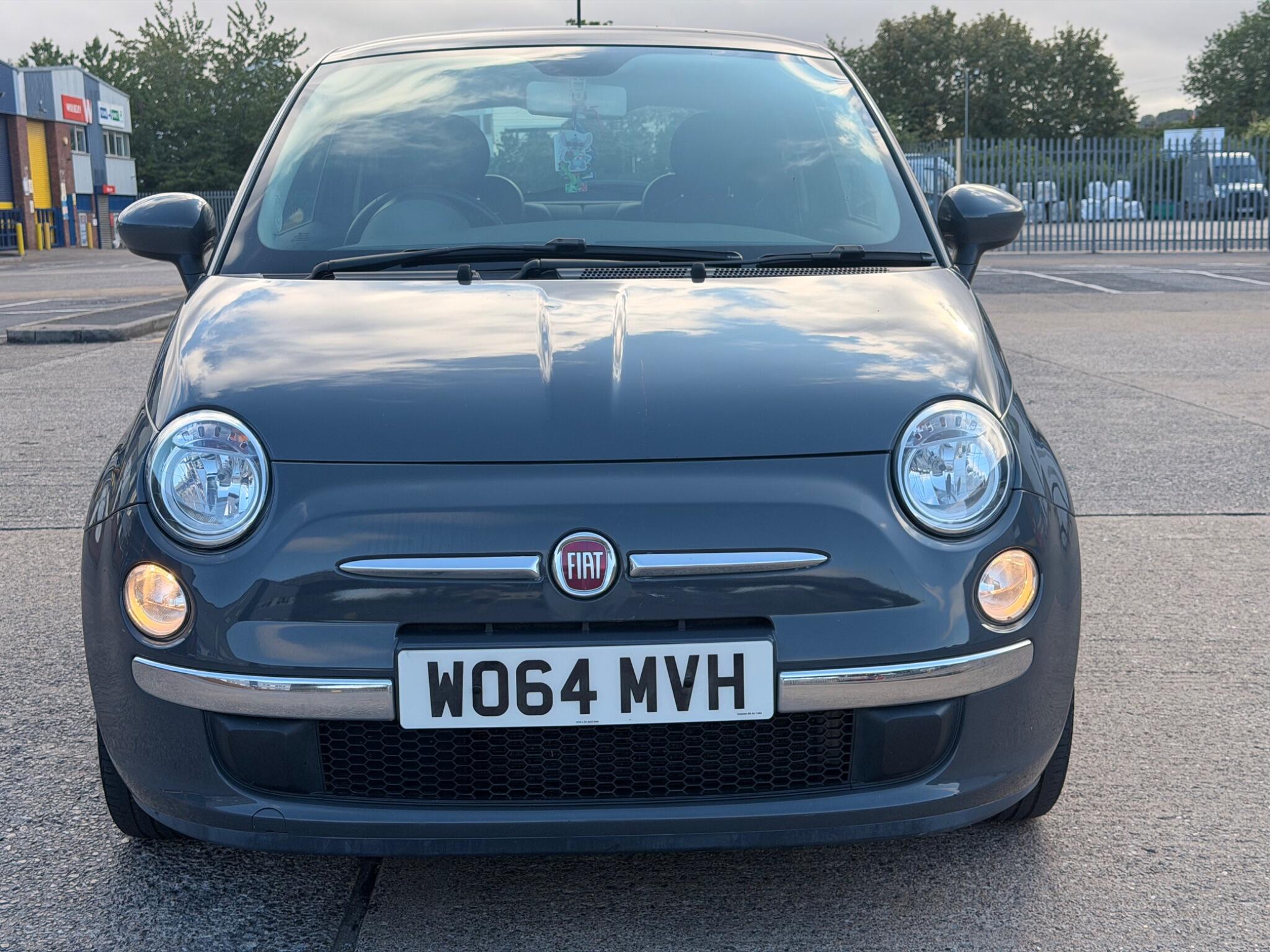 Fiat 500 view 2