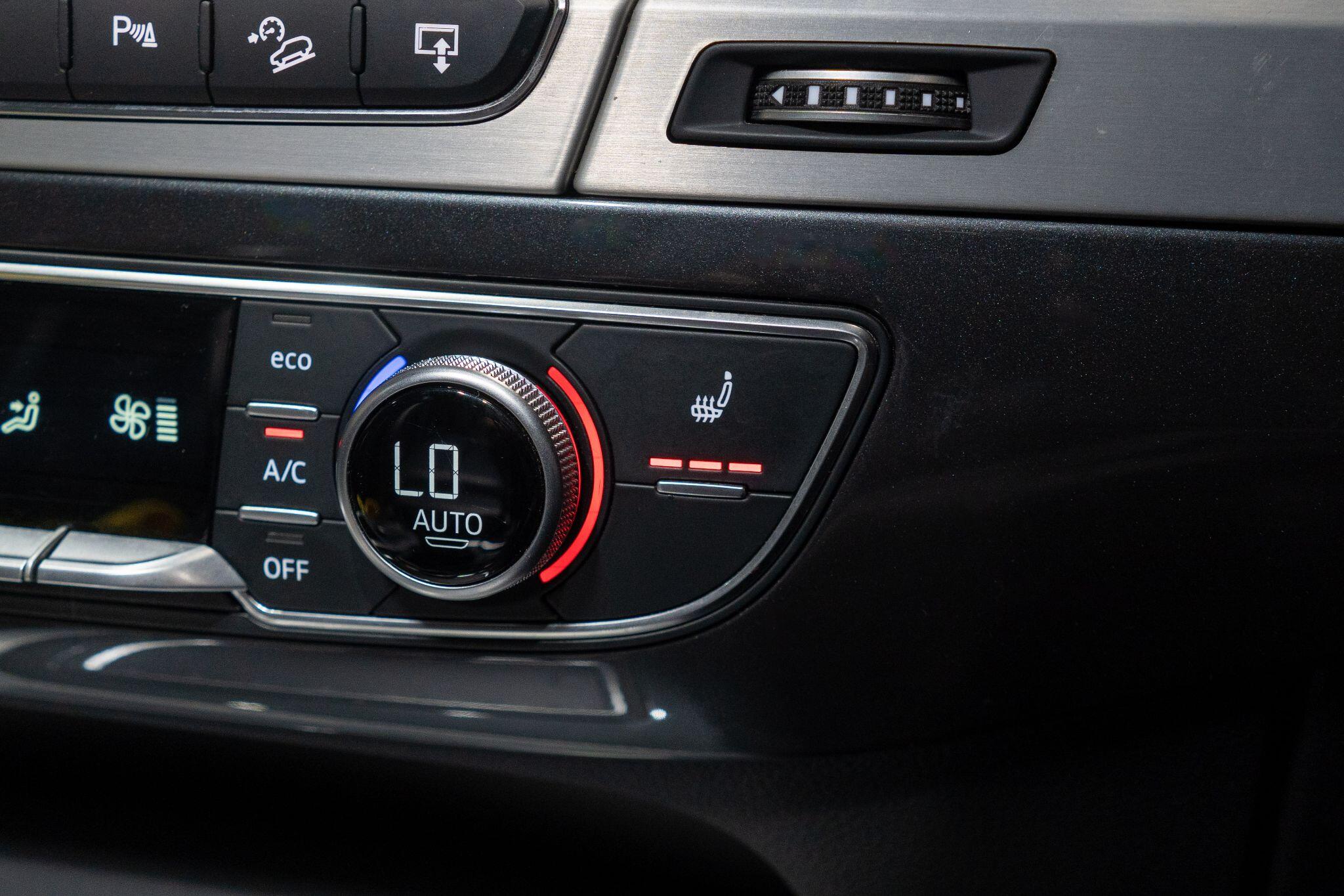 Audi Q7 view 22