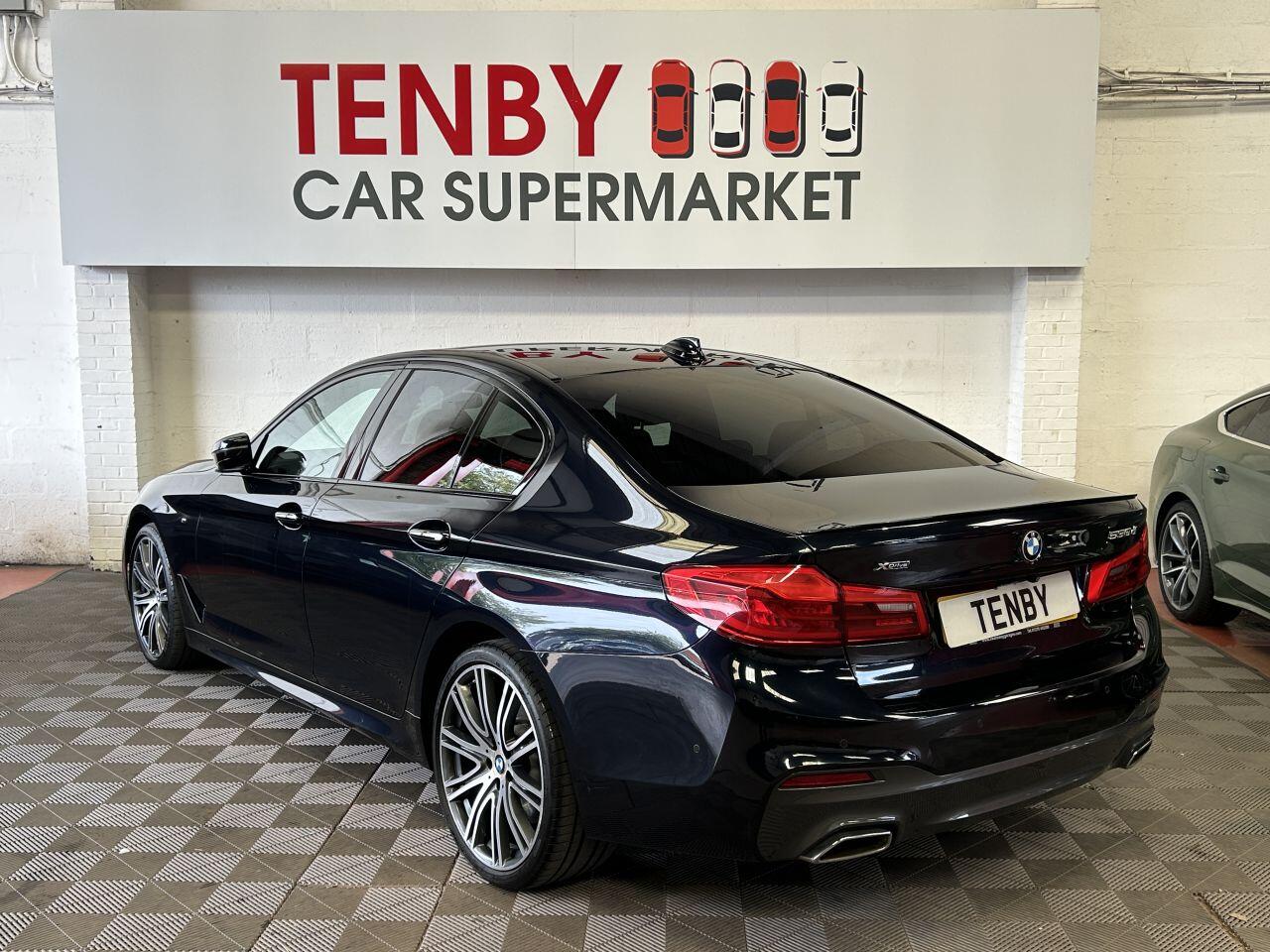 BMW 5 Series view 23