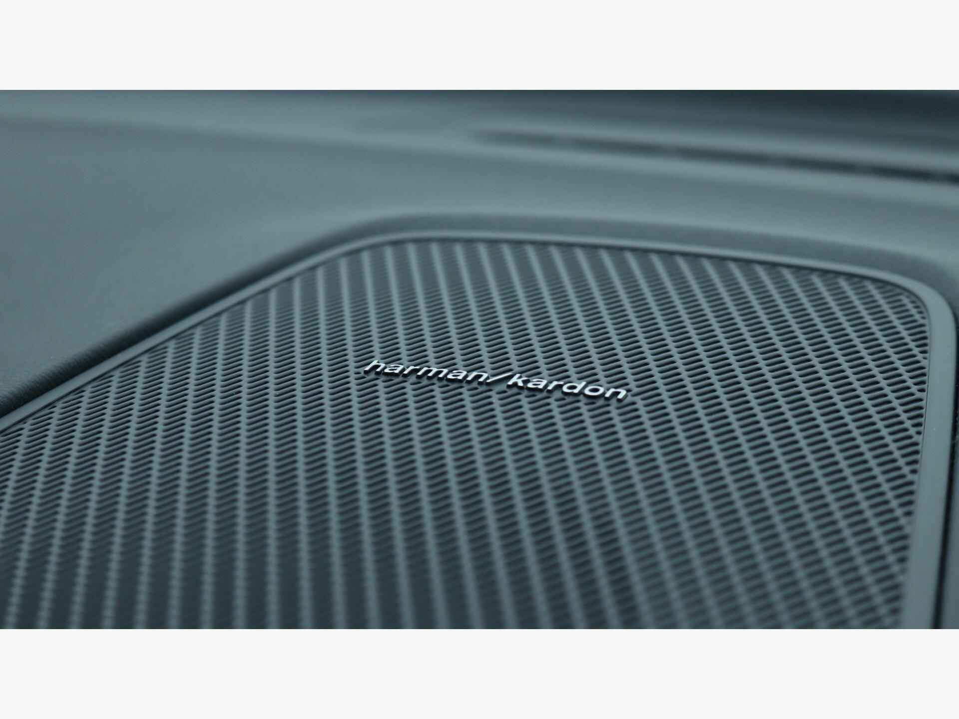 Volvo XC60 view 26