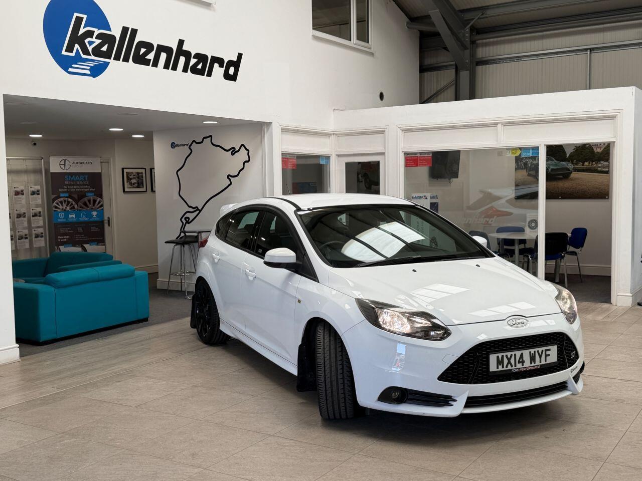 Ford Focus view 36