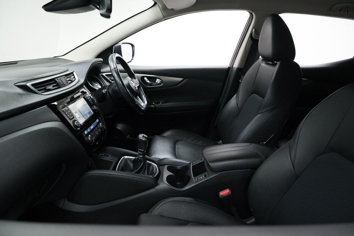 Nissan Qashqai view 23