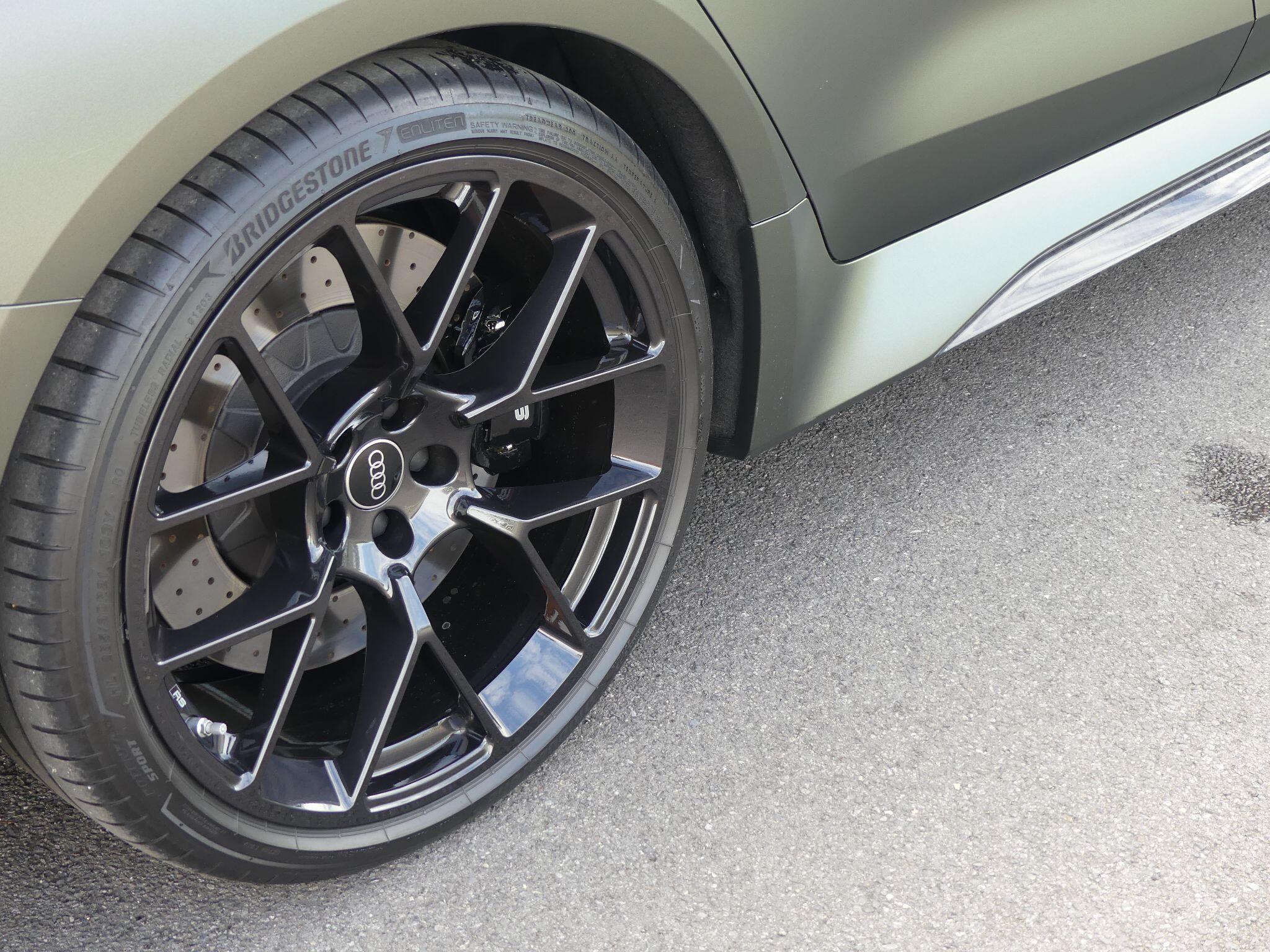 Audi RS5 view 16