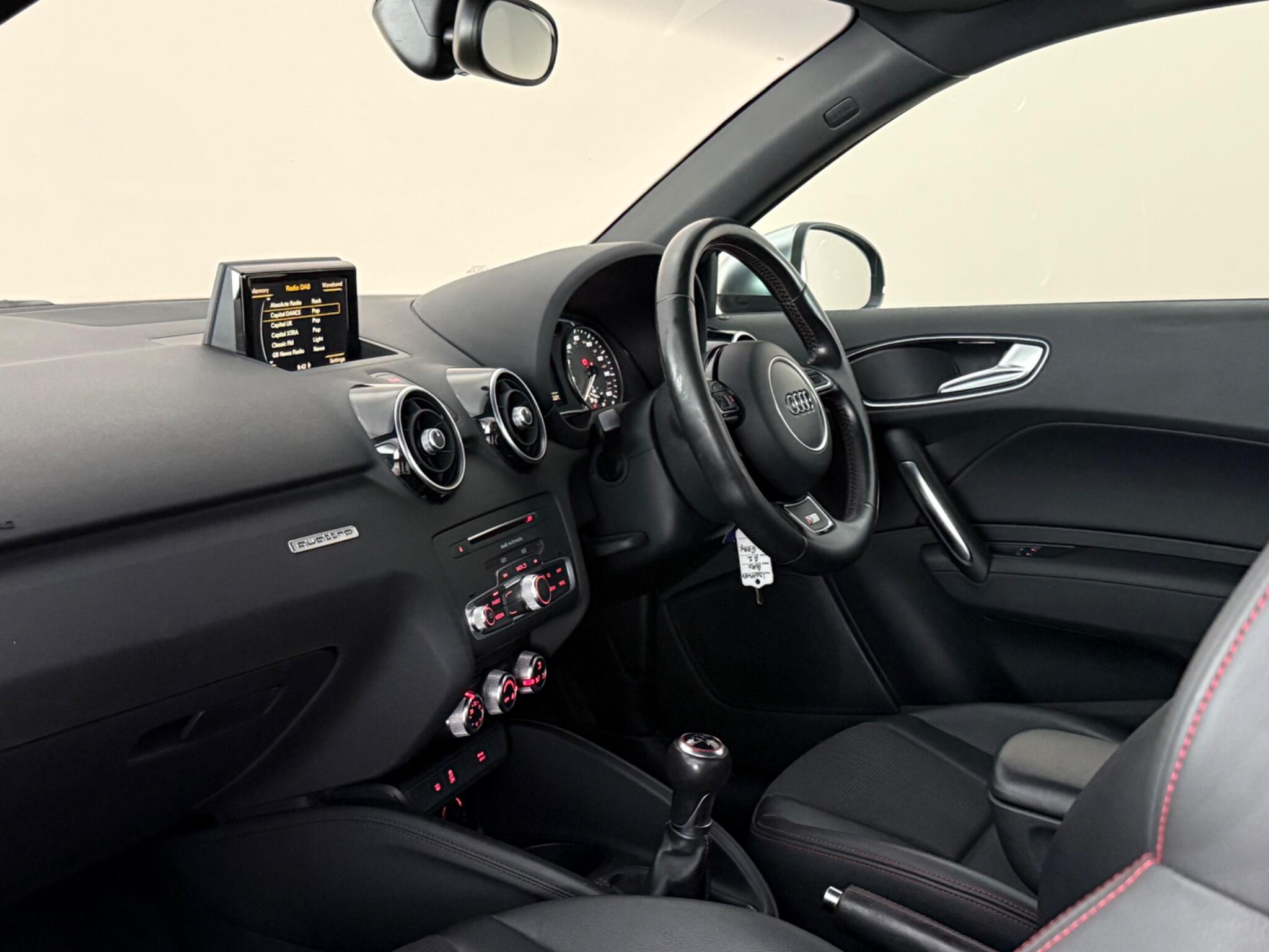 Audi S1 view 4