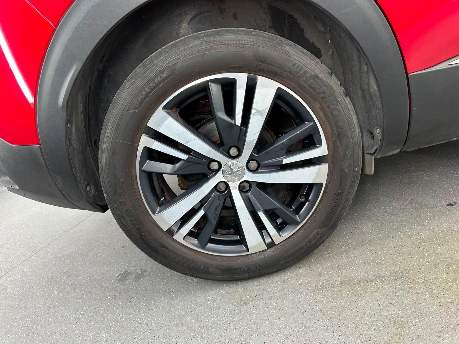 Peugeot 3008 view 12