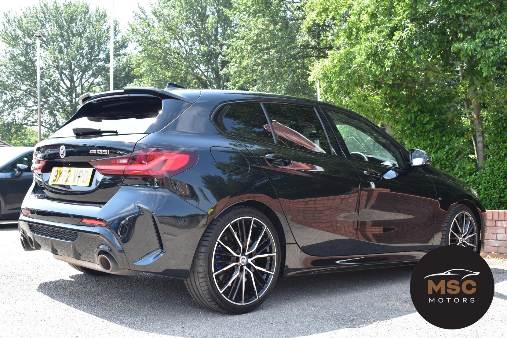 BMW 1 Series view 18