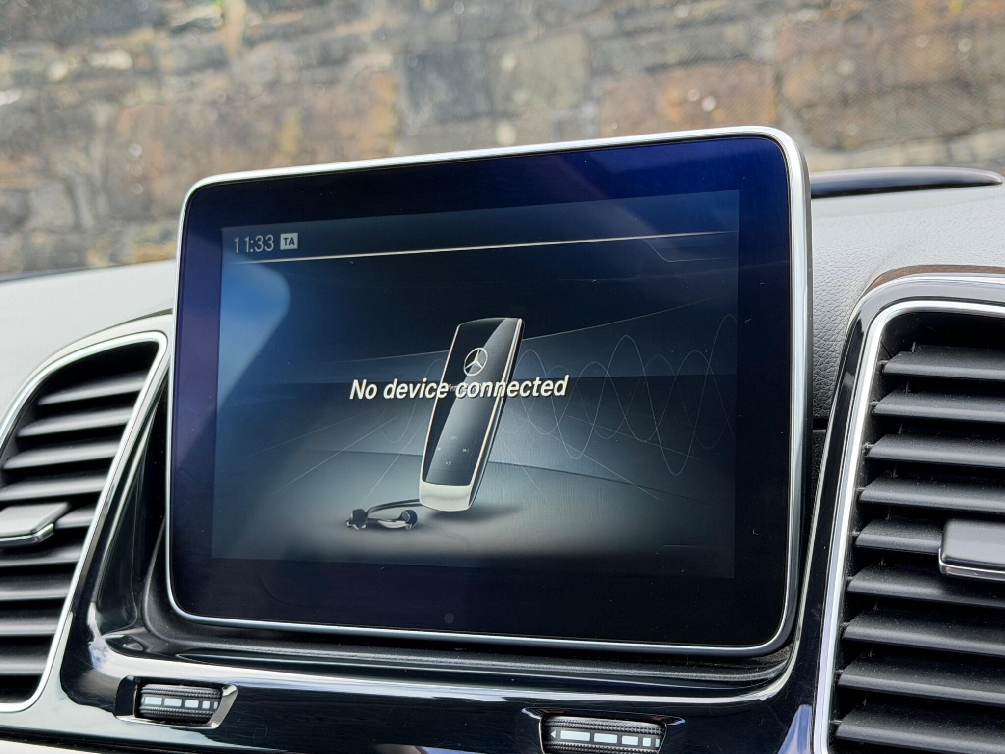 Mercedes-Benz GLE view 36