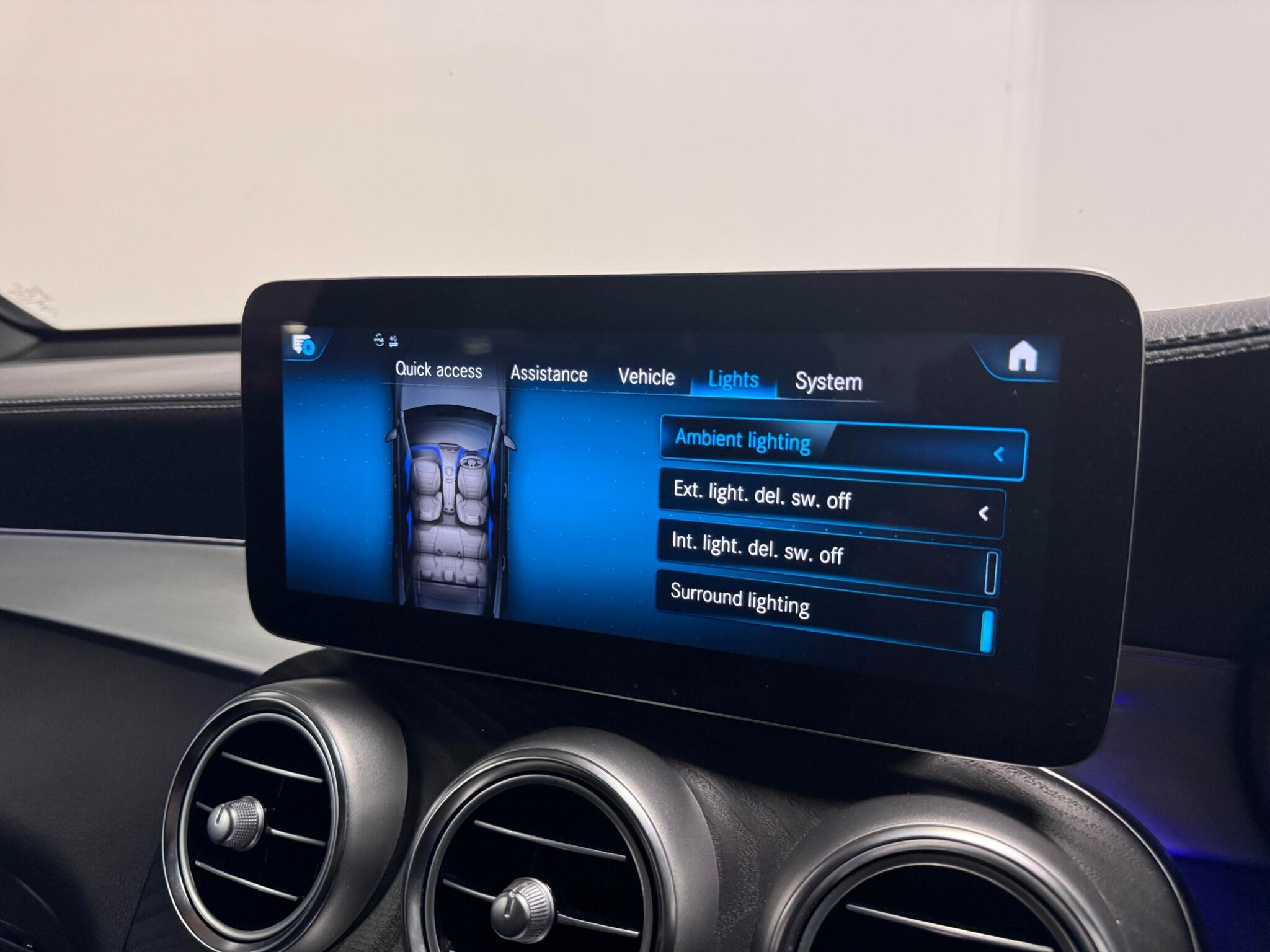 Mercedes-Benz GLC view 56