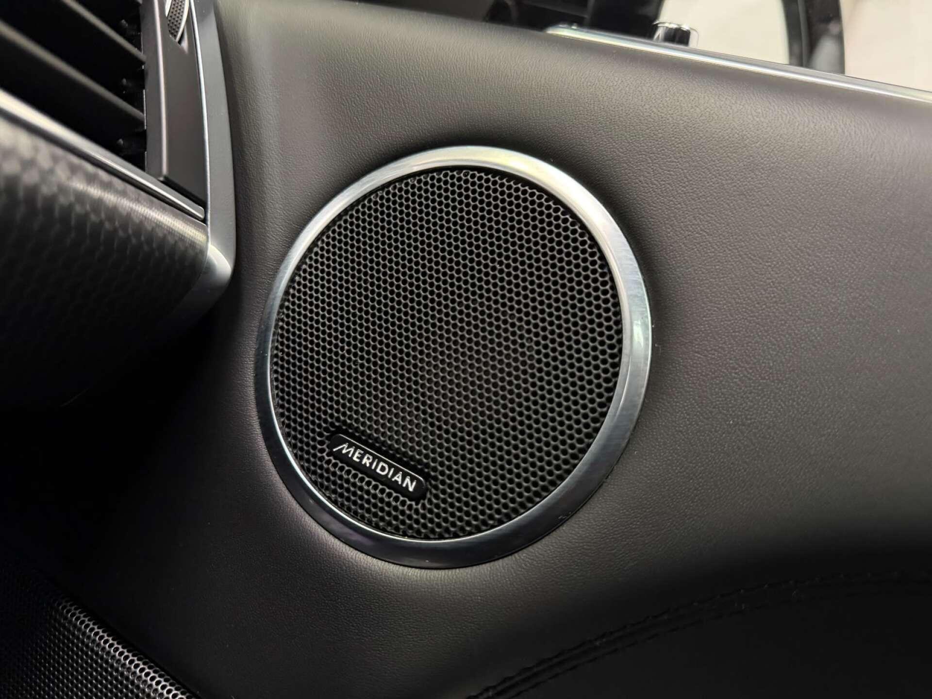 Land Rover Range Rover Sport view 23