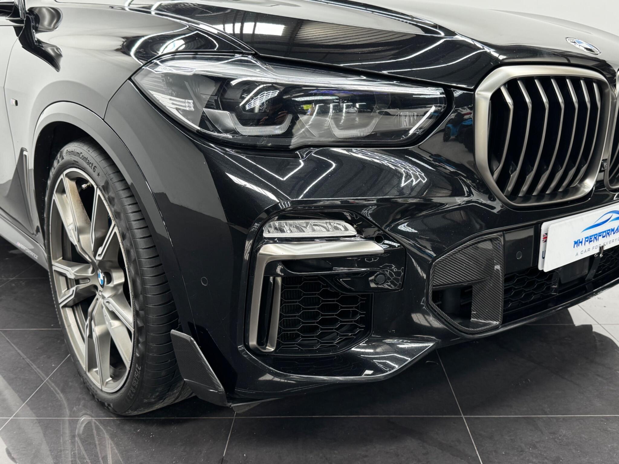 BMW X5 view 11